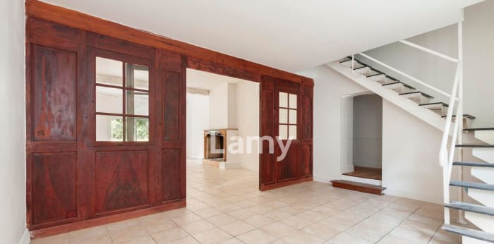 Image 6 sur 11 - Maison/villa  ·  Vente · Peyrehorade (40300) · 13 pièces · 350m²