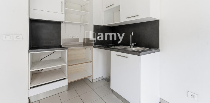 Image 4 sur 5 - Appartement  ·  Vente · Drap (06340) · 1 pièce · 35m²