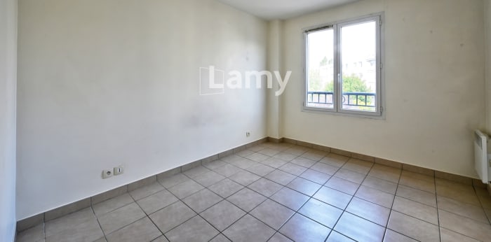 Image 4 sur 14 - Appartement  ·  Vente · Poissy (78300) · 3 pièces · 64m²
