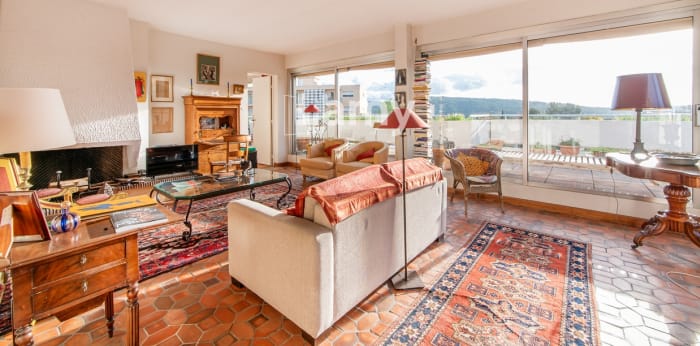 Image 1 sur 8 - Appartement  ·  Vente · Aix En Provence (13100) · 4 pièces · 98m²