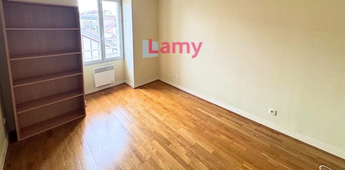 Image 5 sur 6 - Appartement  ·  Vente · Limoges (87000) · 5 pièces · 128m²