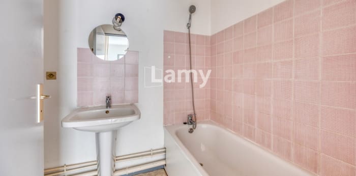 Image 7 sur 10 - Appartement  ·  Vente · Bordeaux (33200) · 2 pièces · 46m²