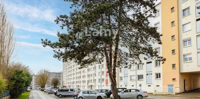 Image 9 sur 9 - Appartement  ·  Vente · St Jacques De La Lande (35136) · 3 pièces · 68m²