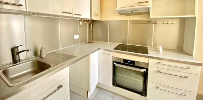 Image 5 sur 7 - Appartement  ·  Vente · Paris (75015) · 3 pièces · 61m²