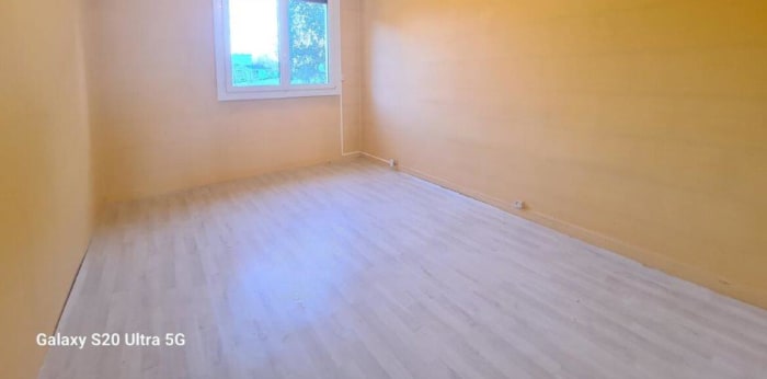 Image 4 sur 6 - Appartement  ·  Vente · Joue Les Tours (37300) · 5 pièces · 83m²
