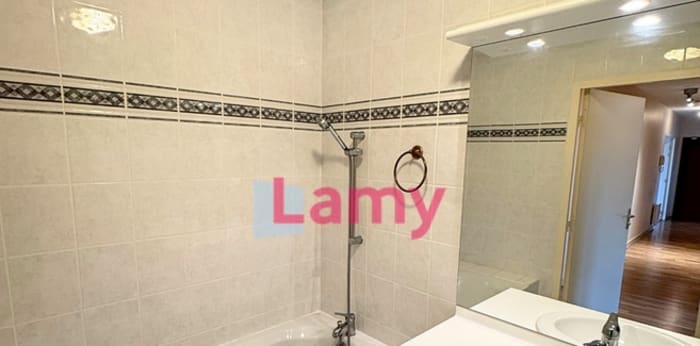 Image 6 sur 6 - Appartement  ·  Vente · Limoges (87000) · 5 pièces · 128m²