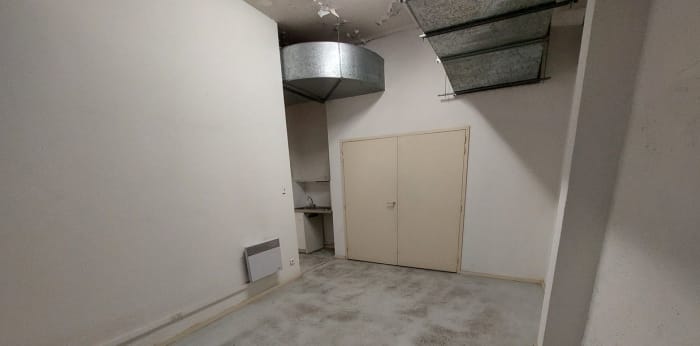 Image 10 sur 10 - Local  ·  Vente · Libourne (33500) · 3 pièces · 120m²