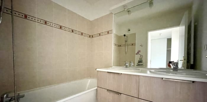 Image 8 sur 10 - Appartement  ·  Vente · Deuil La Barre (95170) · 3 pièces · 61m²