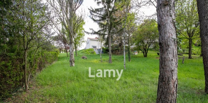 Image 4 sur 9 - Terrain  ·  Vente · Veyre Monton (63960) · 1105m²