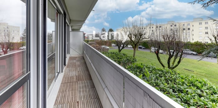 Image 1 sur 8 - Appartement  ·  Vente · Cournon D Auvergne (63800) · 86m²