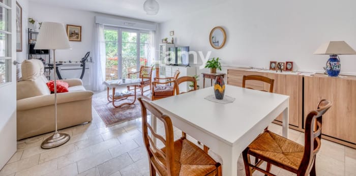 Image 4 sur 10 - Appartement  ·  Vente · Bordeaux (33000) · 3 pièces · 64m²