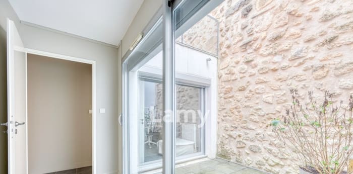 Image 13 sur 20 - Appartement  ·  Vente · Bordeaux (33300) · 4 pièces · 80m²