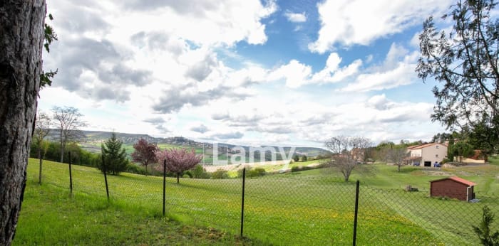 Image 5 sur 9 - Terrain  ·  Vente · Veyre Monton (63960) · 1105m²