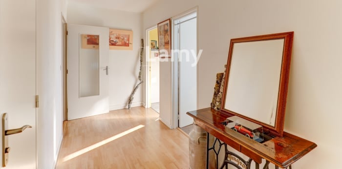 Image 7 sur 9 - Appartement  ·  Vente · Clermont Ferrand (63000) · 3 pièces · 80m²