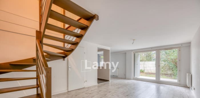 Image 4 sur 14 - Appartement  ·  Vente · Bordeaux (33300) · 4 pièces · 102m²