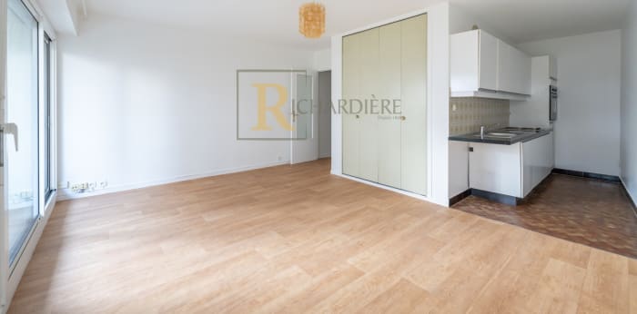 Image 7 sur 7 - Appartement  ·  Vente · Paris (75015) · 1 pièce · 34m²