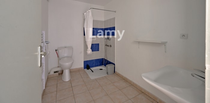 Image 6 sur 8 - Appartement  ·  Vente · Calvisson (30420) · 2 pièces · 33m²