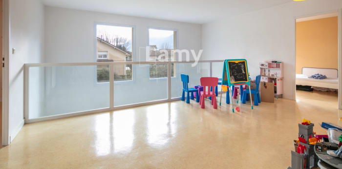 Image 10 sur 14 - Maison/villa  ·  Vente · St Egreve (38120) · 5 pièces · 156m²