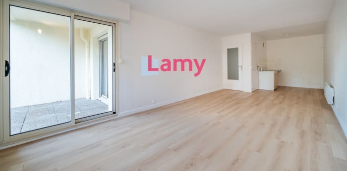 Image 5 sur 11 - Appartement  ·  Vente · Nice (06200) · 2 pièces · 47m²