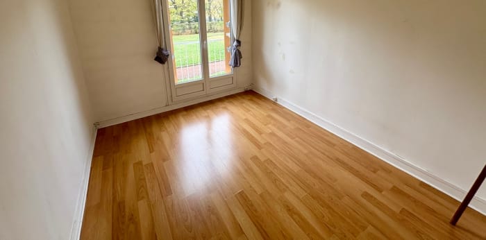 Image 5 sur 8 - Appartement  ·  Vente · Deuil La Barre (95170) · 4 pièces · 72m²