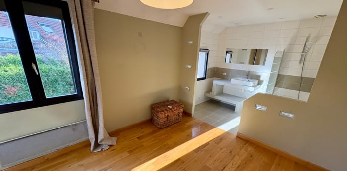 Image 10 sur 19 - Maison/villa  ·  Vente · Deuil La Barre (95170) · 5 pièces · 110m²