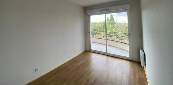 Image 8 sur 16 - Appartement  ·  Vente · Libourne (33500) · 3 pièces · 68m²
