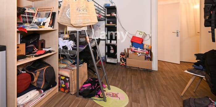 Image 12 sur 17 - Appartement  ·  Vente · La Chapelle St Mesmin (45380) · 3 pièces · 56m²