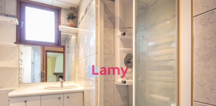 Image 11 sur 17 - Maison/villa  ·  Vente · Villard De Lans (38250) · 4 pièces · 61m²