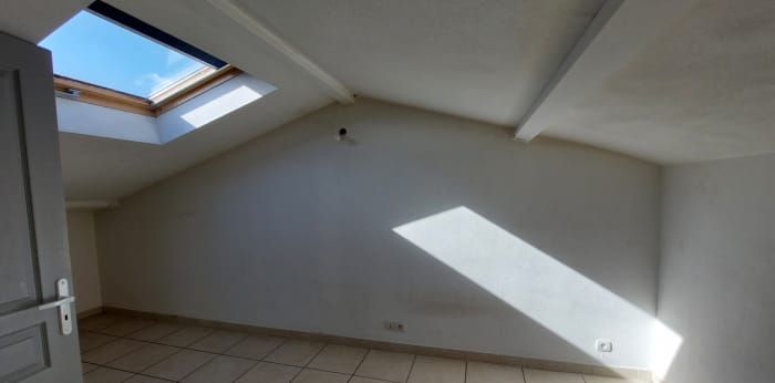 Image 9 sur 14 - Appartement  ·  Vente · Sisteron (04200) · 3 pièces · 54m²
