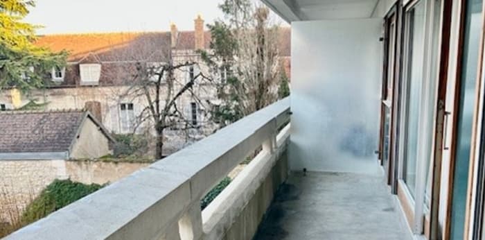 Image 8 sur 9 - Appartement  ·  Vente · Auxerre (89000) · 1 pièce · 32m²