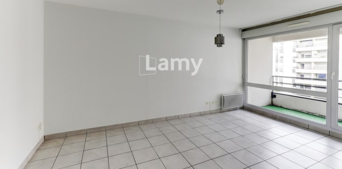 Image 2 sur 8 - Appartement  ·  Vente · Clermont Ferrand (63100) · 2 pièces · 39m²