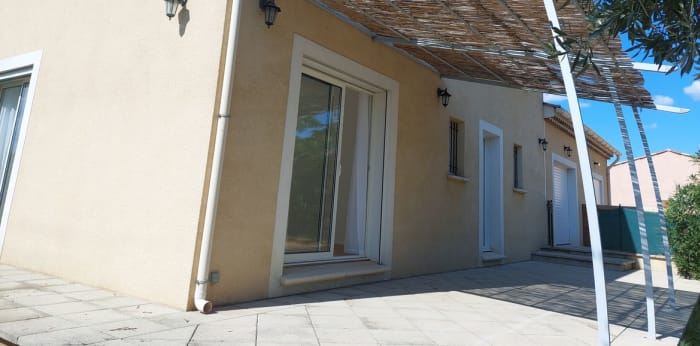 Image 8 sur 30 - Maison/villa  ·  Vente · Les Mees (04190) · 7 pièces · 175m²