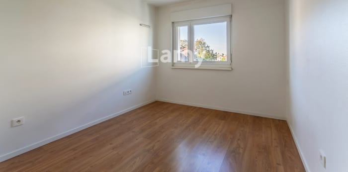 Image 7 sur 13 - Appartement  ·  Vente · Strasbourg (67100) · 4 pièces · 79m²