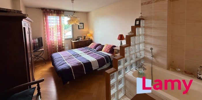 Image 10 sur 24 - Appartement  ·  Vente · Toulouse (31400) · 5 pièces · 107m²