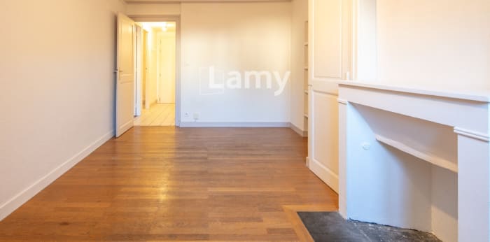 Image 2 sur 10 - Appartement  ·  Vente · Grenoble (38000) · 2 pièces · 41m²