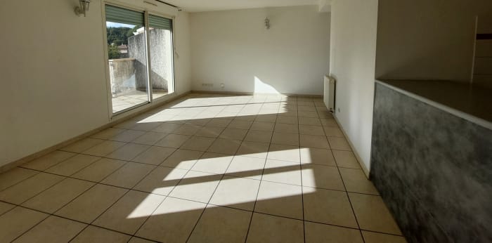 Image 10 sur 14 - Appartement  ·  Vente · Sisteron (04200) · 3 pièces · 54m²