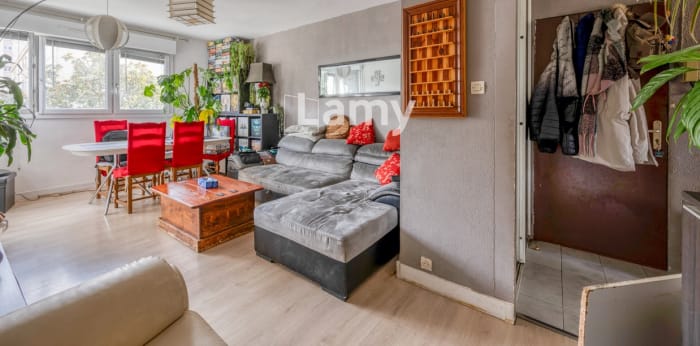 Image 2 sur 12 - Appartement  ·  Vente · Merignac (33700) · 4 pièces · 72m²