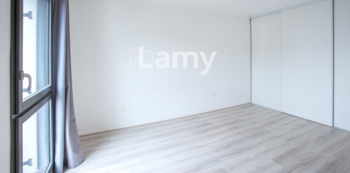 Image 7 sur 10 - Appartement  ·  Vente · Pontoise (95300) · 2 pièces · 49m²