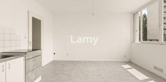 Image 7 sur 10 - Appartement  ·  Vente · Villeurbanne (69100) · 1 pièce · 27m²