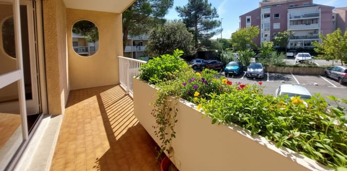 Image 1 sur 13 - Appartement  ·  Vente · Aix En Provence (13090) · 3 pièces · 62m²