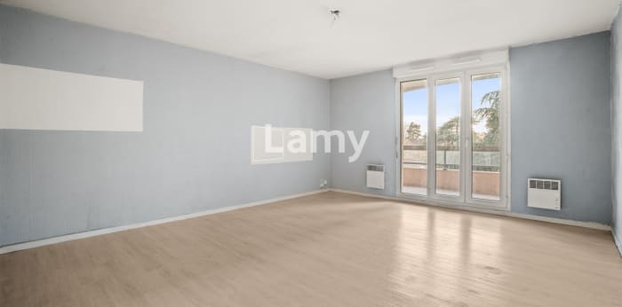 Image 2 sur 11 - Appartement  ·  Vente · Lyon (69005) · 4 pièces · 95m²