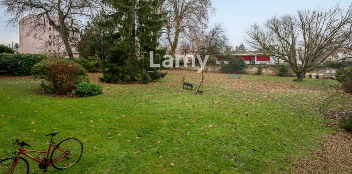 Image 6 sur 12 - Appartement  ·  Vente · Bordeaux (33000) · 3 pièces · 63m²