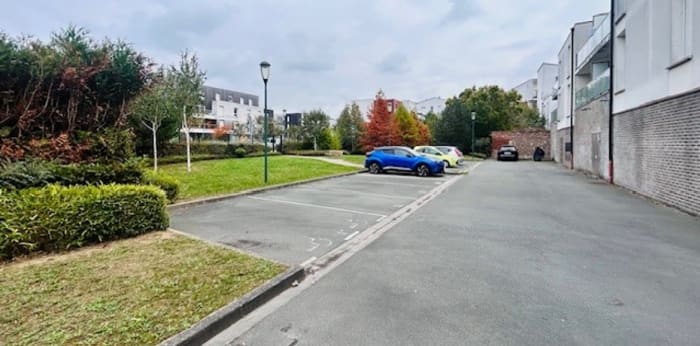 Image 2 sur 2 - Parking/box  ·  Vente · Wasquehal (59290)