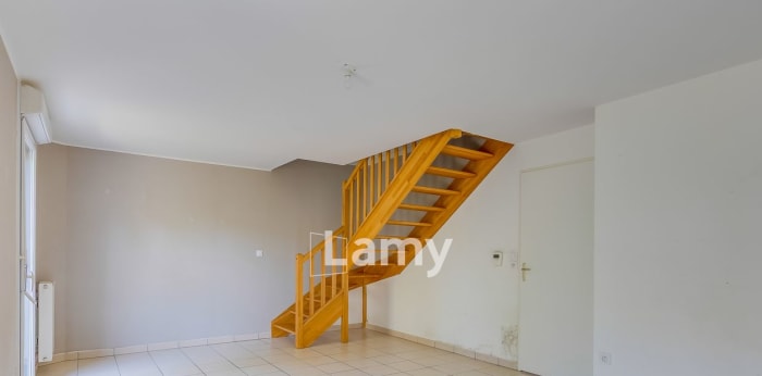 Image 2 sur 14 - Maison/villa  ·  Vente · Courcelles Les Lens (62970) · 4 pièces · 87m²