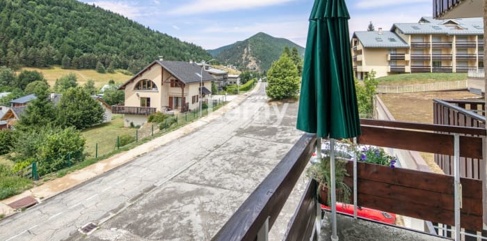 Image 4 sur 10 - Appartement  ·  Vente · Villard De Lans (38250) · 1 pièce · 33m²