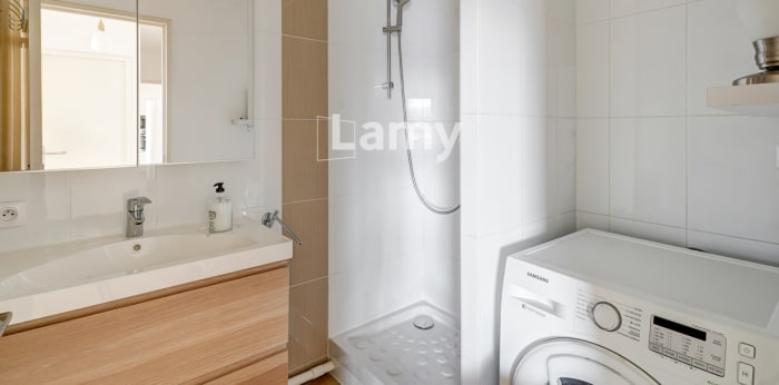 Image 13 sur 19 - Appartement  ·  Vente · Marseille (13008) · 4 pièces · 104m²