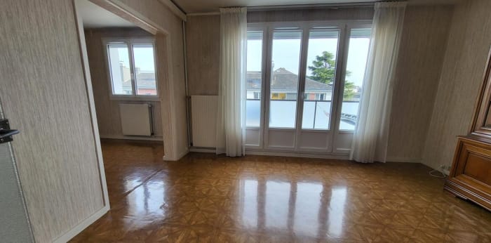 Image 3 sur 21 - Appartement  ·  Vente · Orleans (45100) · 4 pièces · 69m²