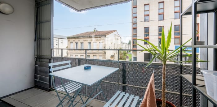 Image 4 sur 10 - Appartement  ·  Vente · Bordeaux (33300) · 3 pièces · 68m²