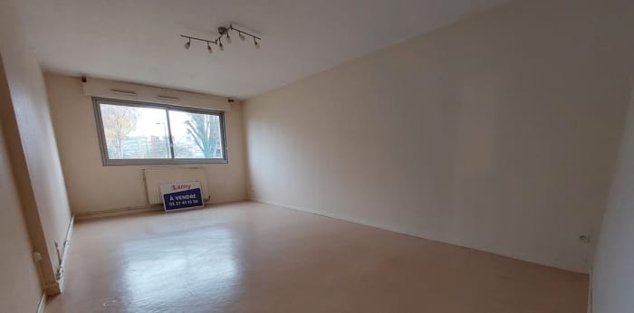 Image 1 sur 8 - Appartement  ·  Vente · Valenciennes (59300) · 3 pièces · 78m²