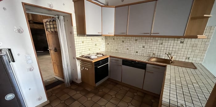 Image 2 sur 11 - Maison/villa  ·  Vente · Le Breuil Sur Couze (63340) · 5 pièces · 130m²